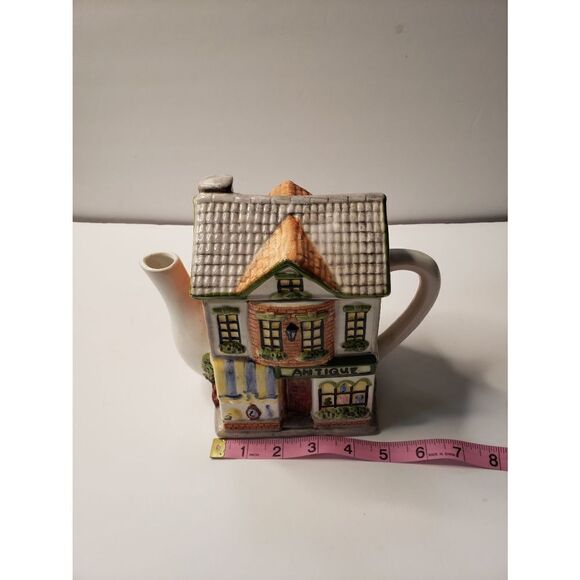 Cottage Teapot  - Picture 8 of 8